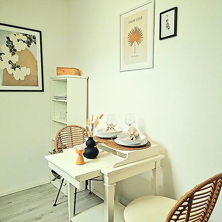 Homestay-Stylish, Zentral- Loft Apartment-Parking Ingolstadt Kültér fotó