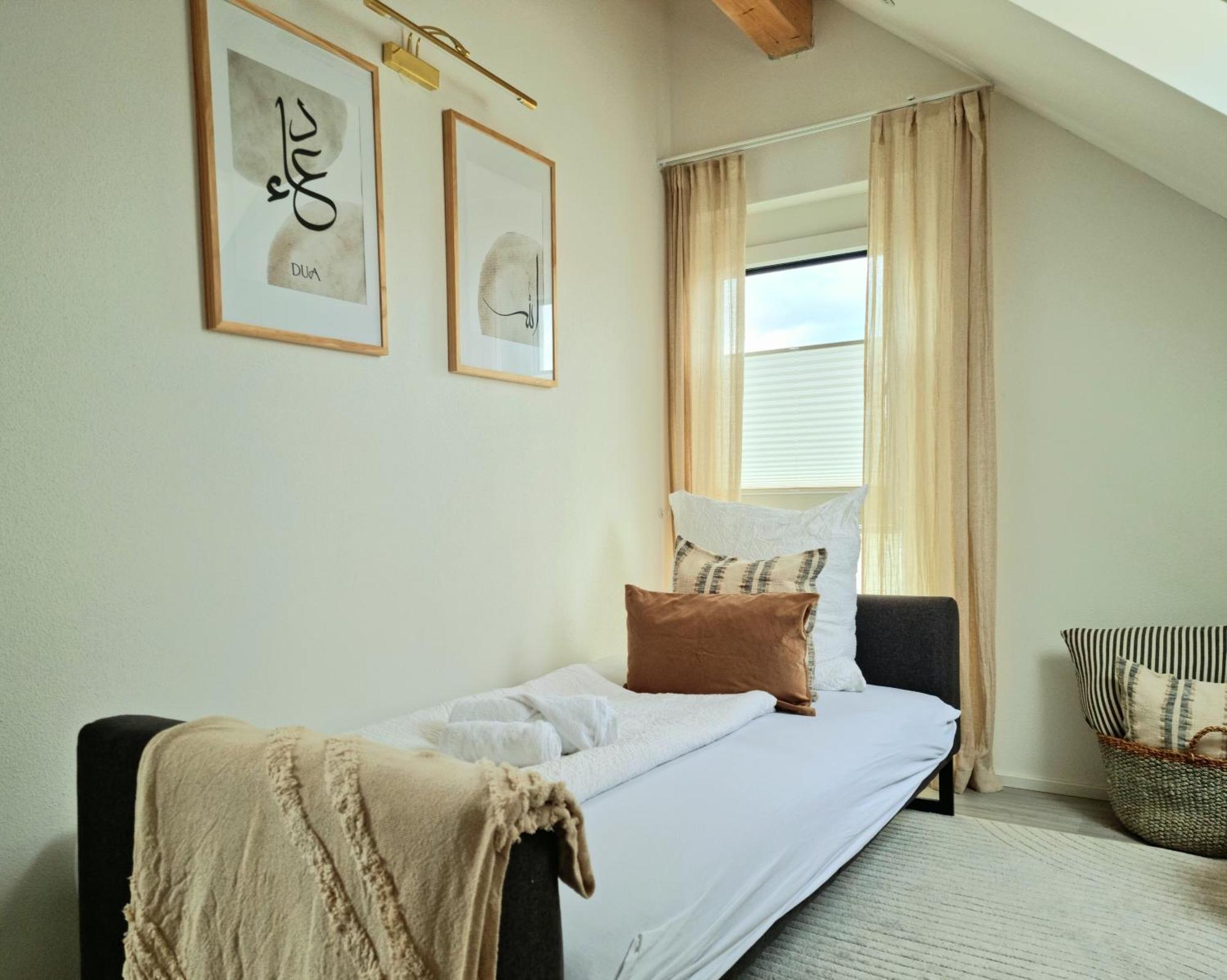 Homestay-Stylish, Zentral- Loft Apartment-Parking Ingolstadt Kültér fotó
